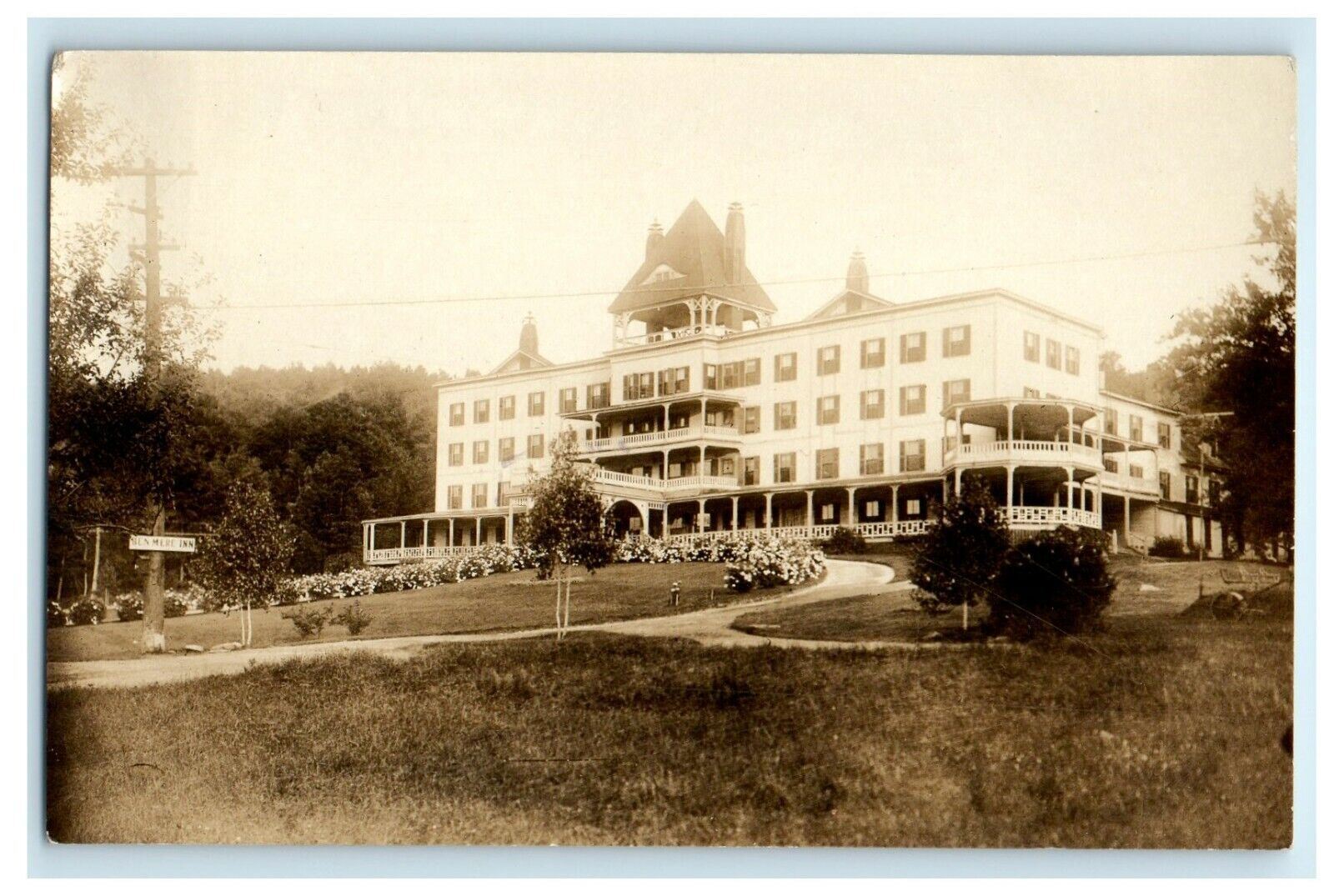1928 Benmerie Inn Lake Sunapee New Hampshire NH RPPC Photo Vintage Postcard