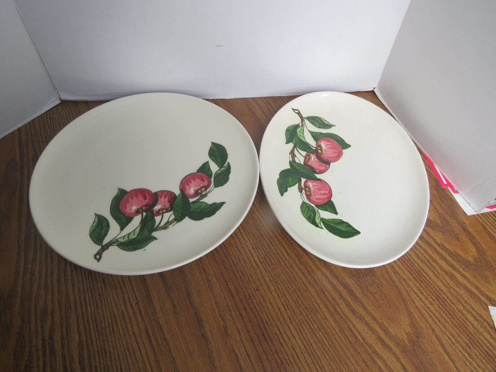 Vintage Metlox California Poppytrail Apple Pattern Chop Plate and Oval Platter