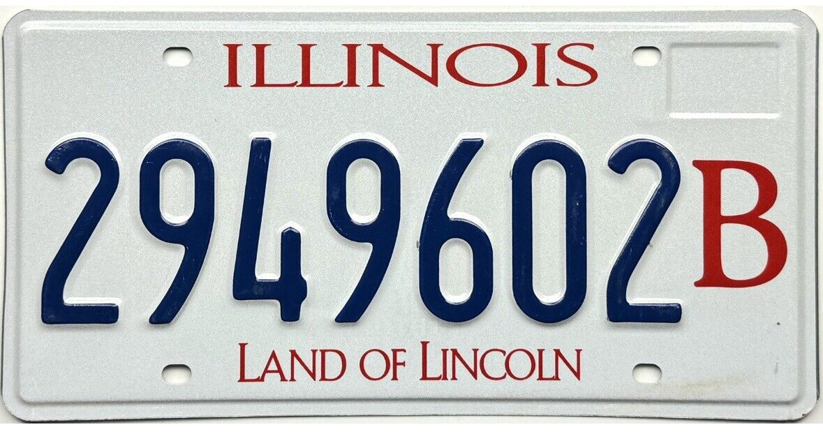 *BARGAIN BIN*  2020 Base Illinois B TRUCK License Plate #2949602