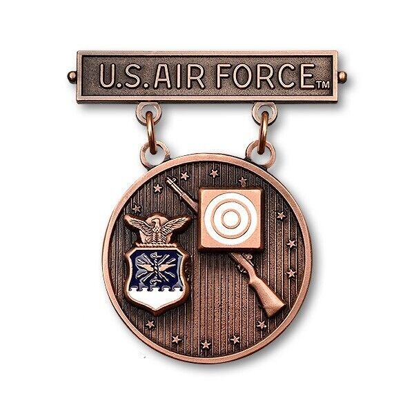AIR FORCE ELEMENTARY EXCELLENCE IN COMPETITION  MILITARY RIFLE BADGE USA MADE