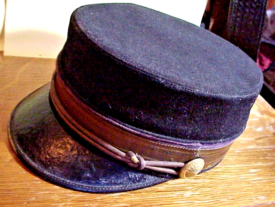 Antique RAILROAD CONDUCTOR or TRAINMAN HAT Size 6 7/8 by Horstmann Co. Phila.