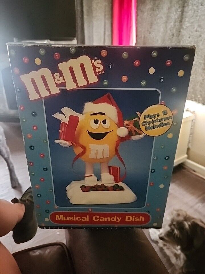 M&M\'s Musical Candy & Dispenser Dish w/ 18 Christmas Melodies Yellow NIB - RARE