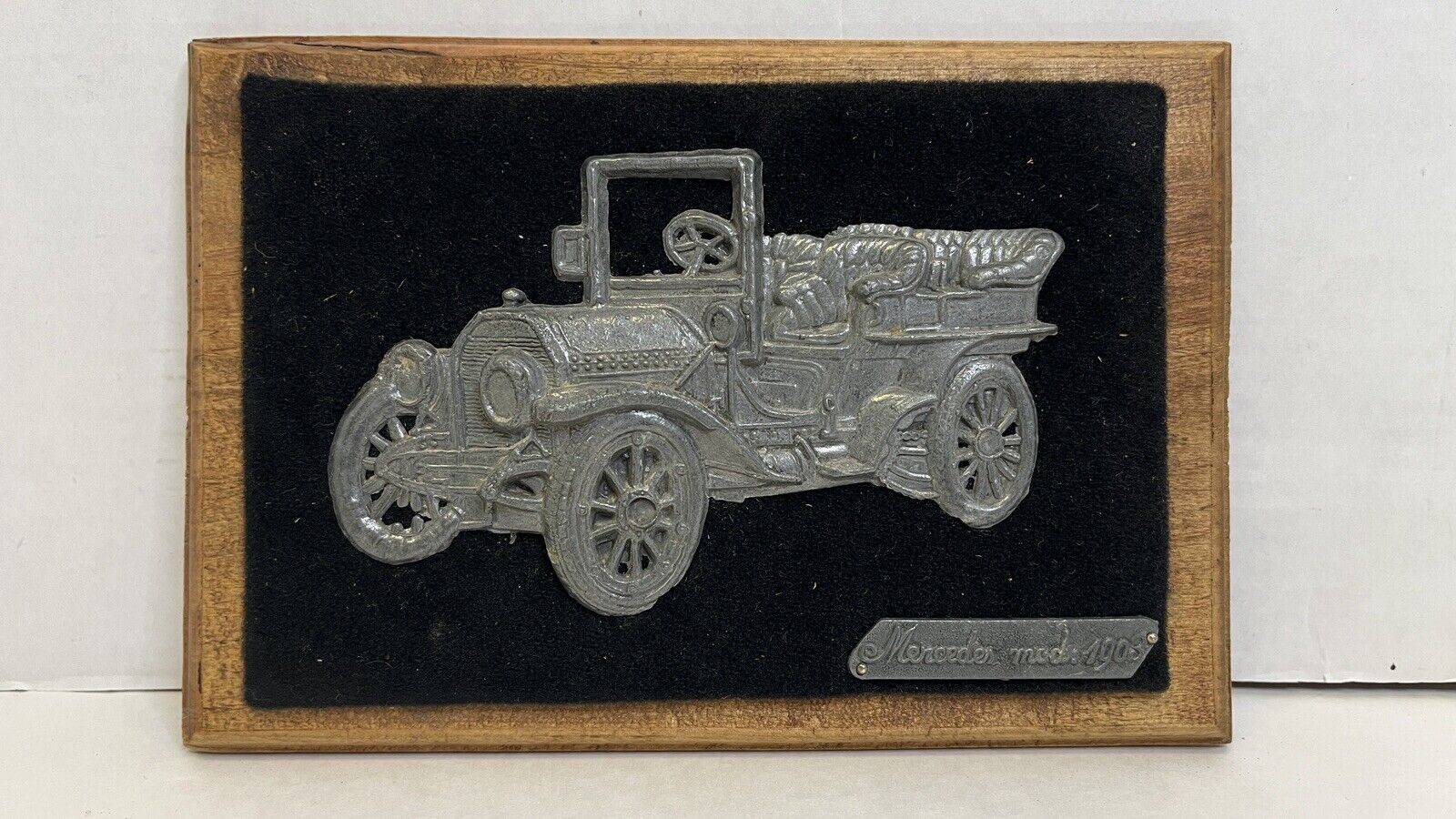 Vintage Mercedes Model 1903 metal wood hanging wall art 9” X 6” sign plaque