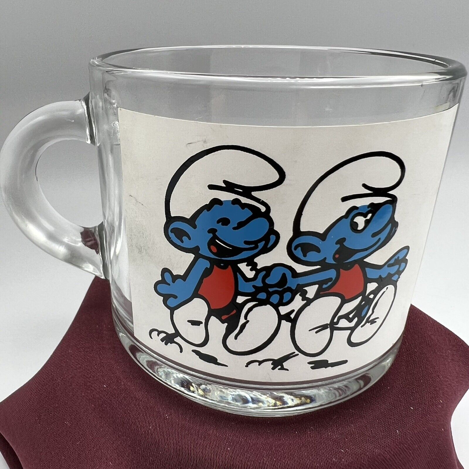 Rare Happy Frolicking Smurfs Buddies Collectible Coffee Tea Mug Glass