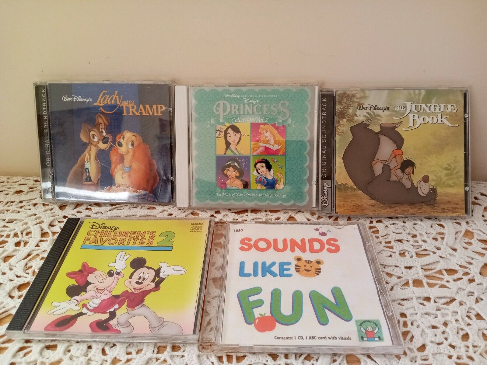 Lot 5 Walt Disney Children\'s CDs Lady & Tramp Jungle Book- Favorites-Princess