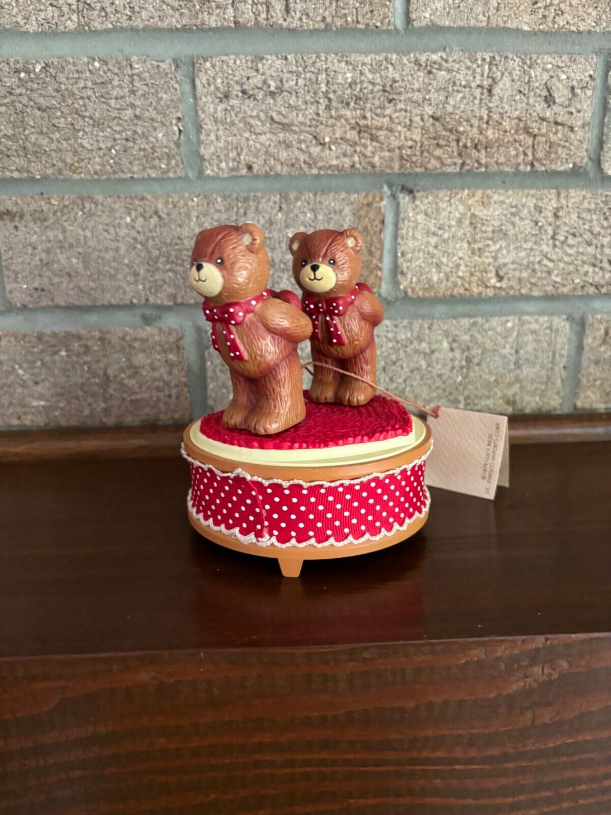 Vintage Lucy & Me Valentines Music Box