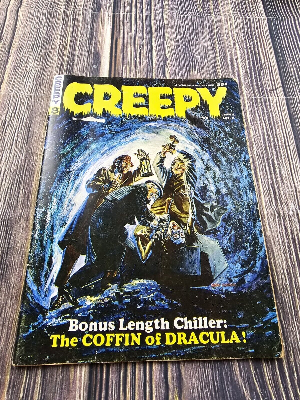 Vintage Creepy #8 Coffin Of Dracula 1965 Horror Comic Magazine Book