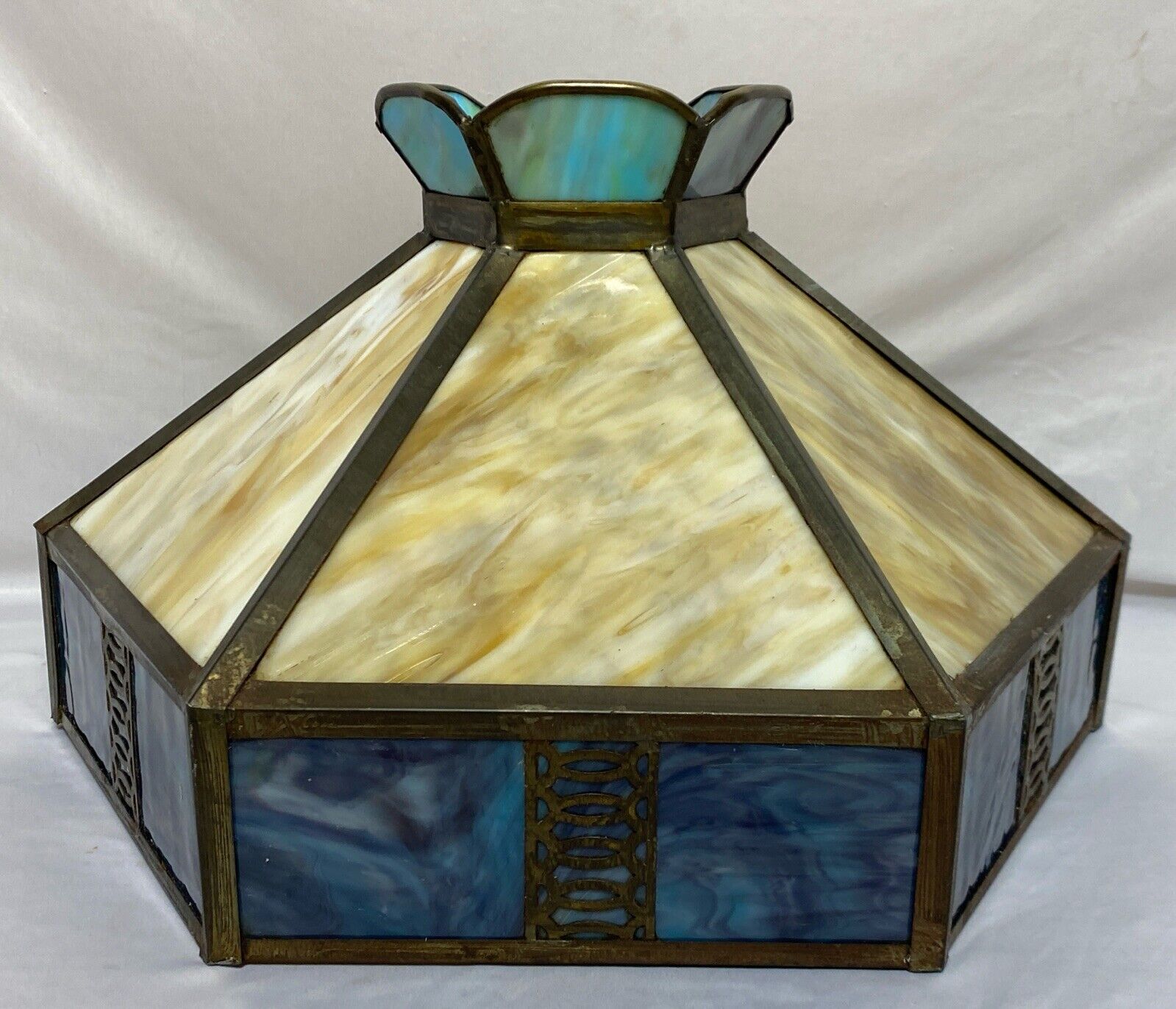 Antique Vintage Arts & Crafts Mission Metal & Slag Stained Glass Lamp Shade 17