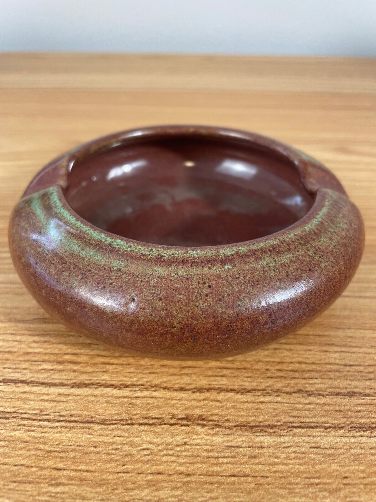 Vintage Sioux Pine Ridge Pottery Brown Ashtray signed E. Cox ~ Native American