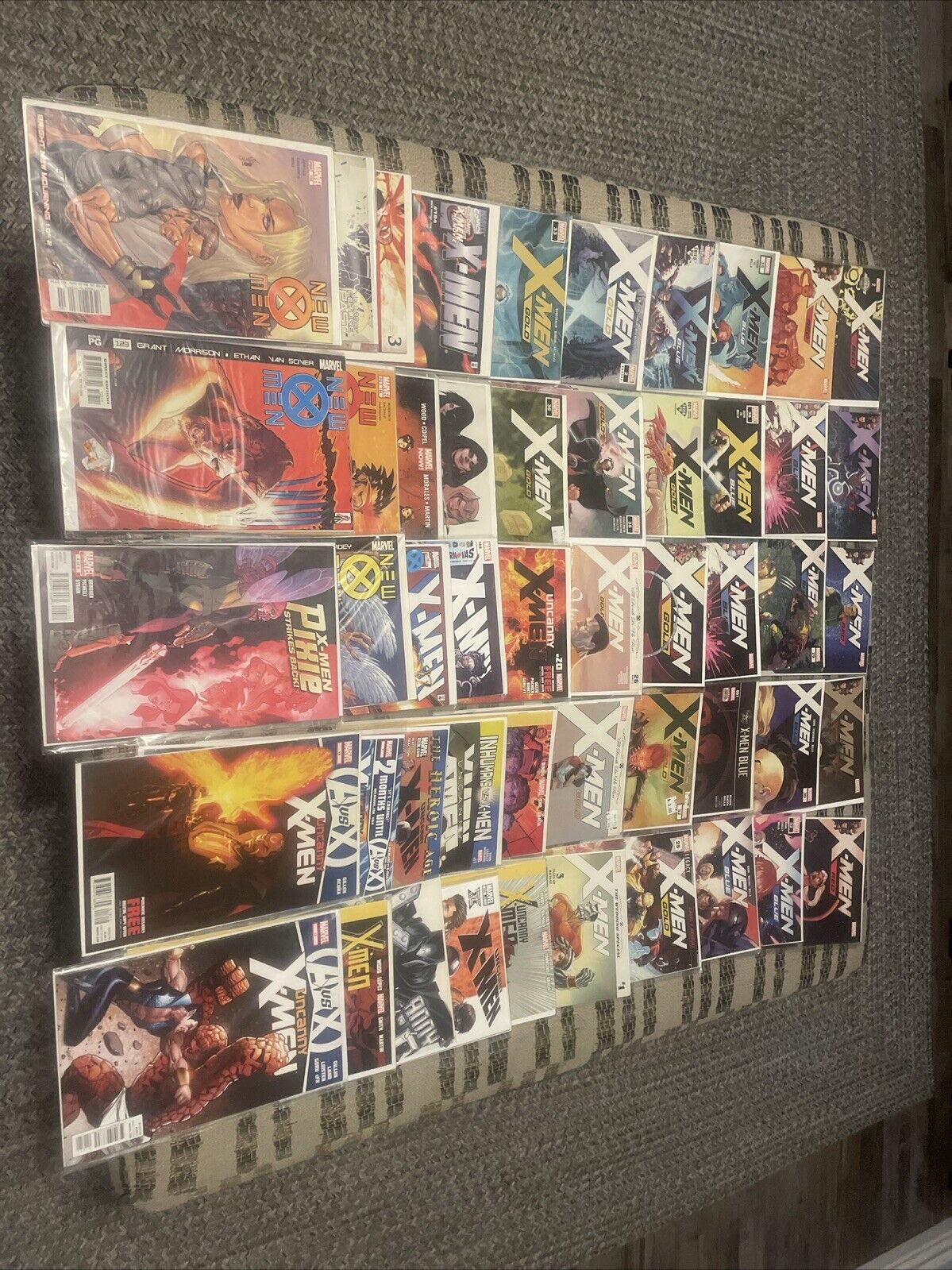 Marvel Comics Huge Lot Of X-Men 50 Comic Books,  Mixed X-Men, Lot XM2