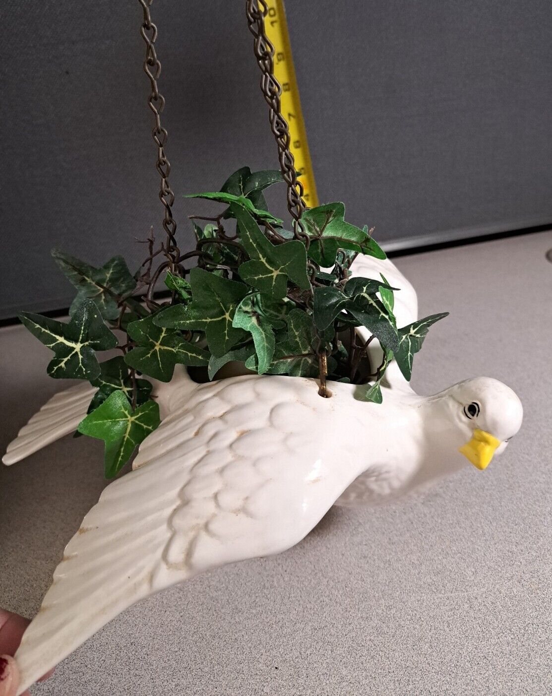 Vintage Ceramic Hanging Dove Planter White With Faux Ivy & Chains #2506L29
