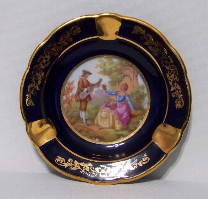 Vintage French Limoges Miniature Plate Courting Couple Ash Tray Pre-owned