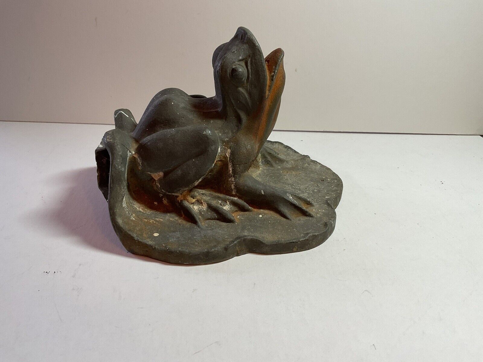 CAST IRON FROG LILY PAD ANTIQUE WATER SPRINKLER 