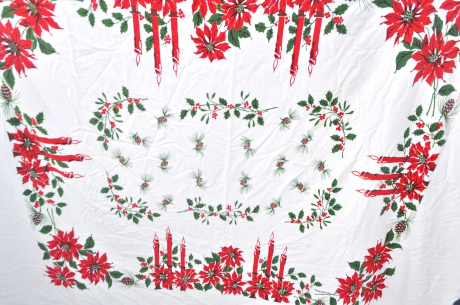 Vintage Tablecloth CHRISTMAS POINSETTIAS HEAVY BRUSHED COTTON 60