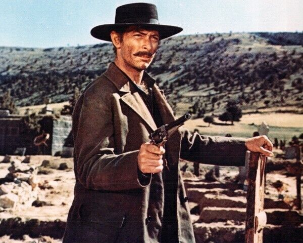 Lee Van Cleef aims Remington 1858 The Good The Bad & The Ugly 8x10 inch photo