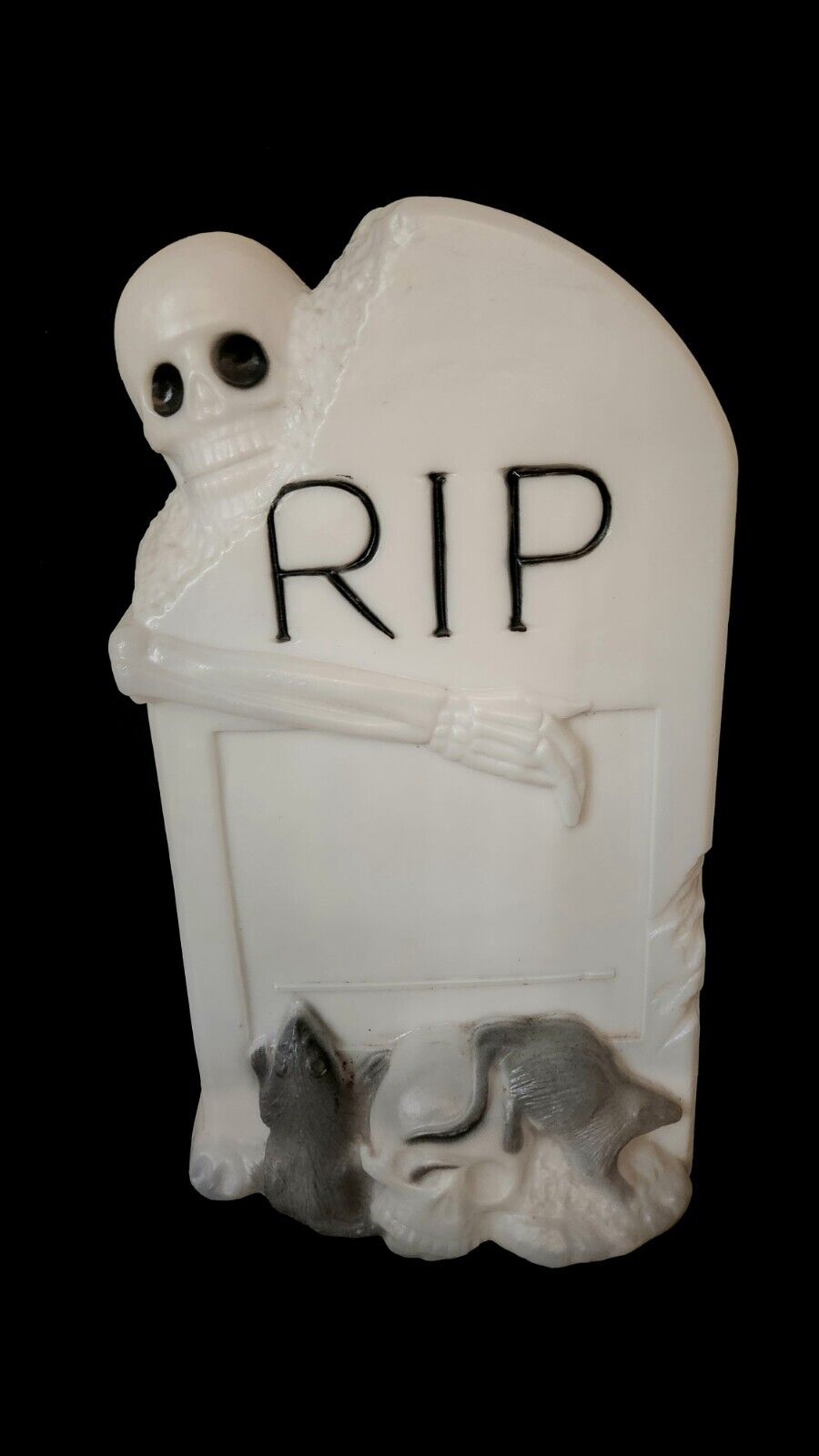Vintage Blow Mold Skeleton Rats Gravestone Halloween Decor Rare R.I.P.