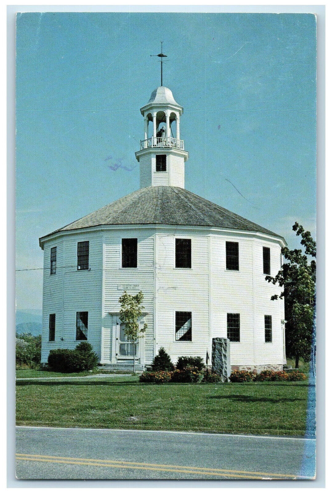 c1960's Round Church Richmond Virginia VA Green Mountain Color Postcard
