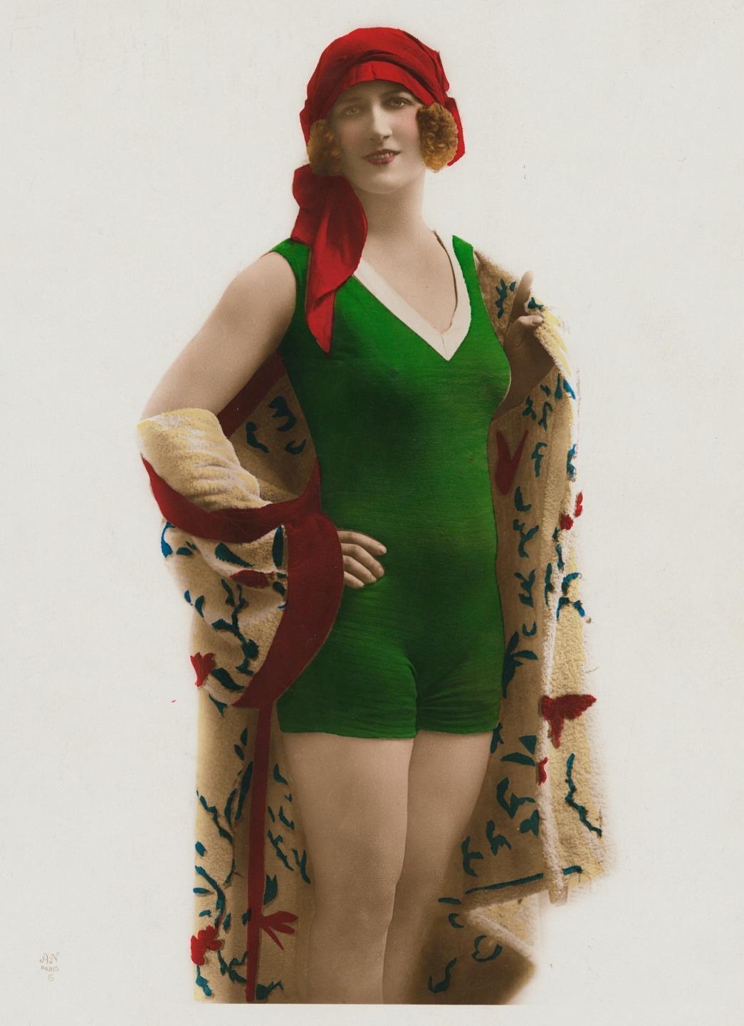 BEAUTIFUL c. 1920\'s Woman in Bathing Suit Hand-Colored Photograph