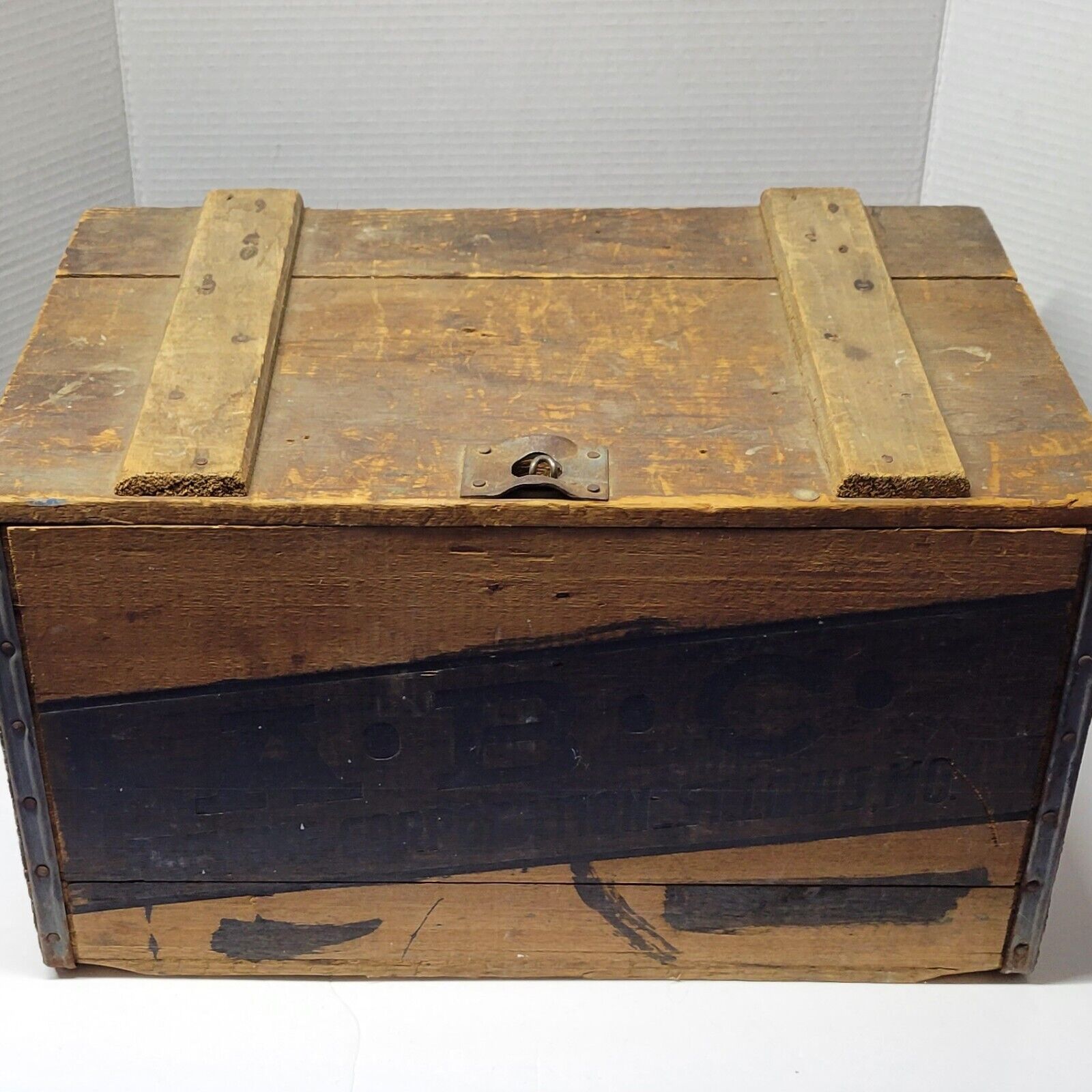 Vintage 1934 ABC Wooden Crate Box w/ Lid St Louis American Brewing Co