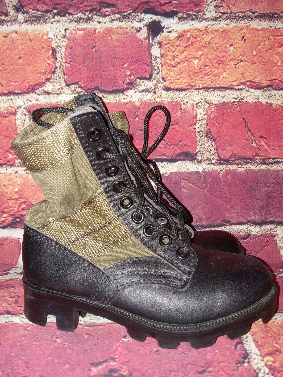 Rothco Boys Military Boots Size 1 R NEW