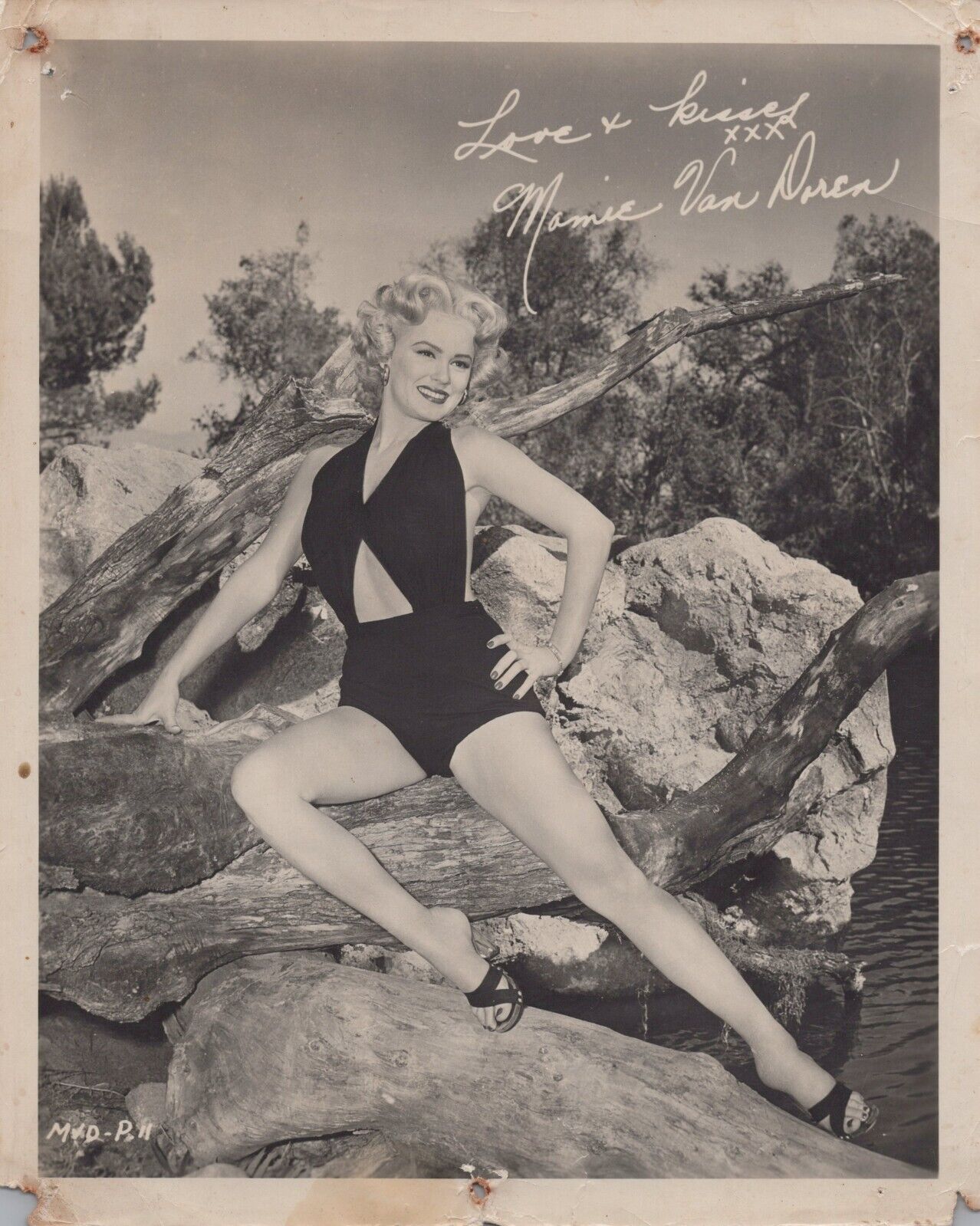 Mamie Van Doren (1950s) ⭐🎬 Seductive Leggy Cheesecake Vintage Photo K 208