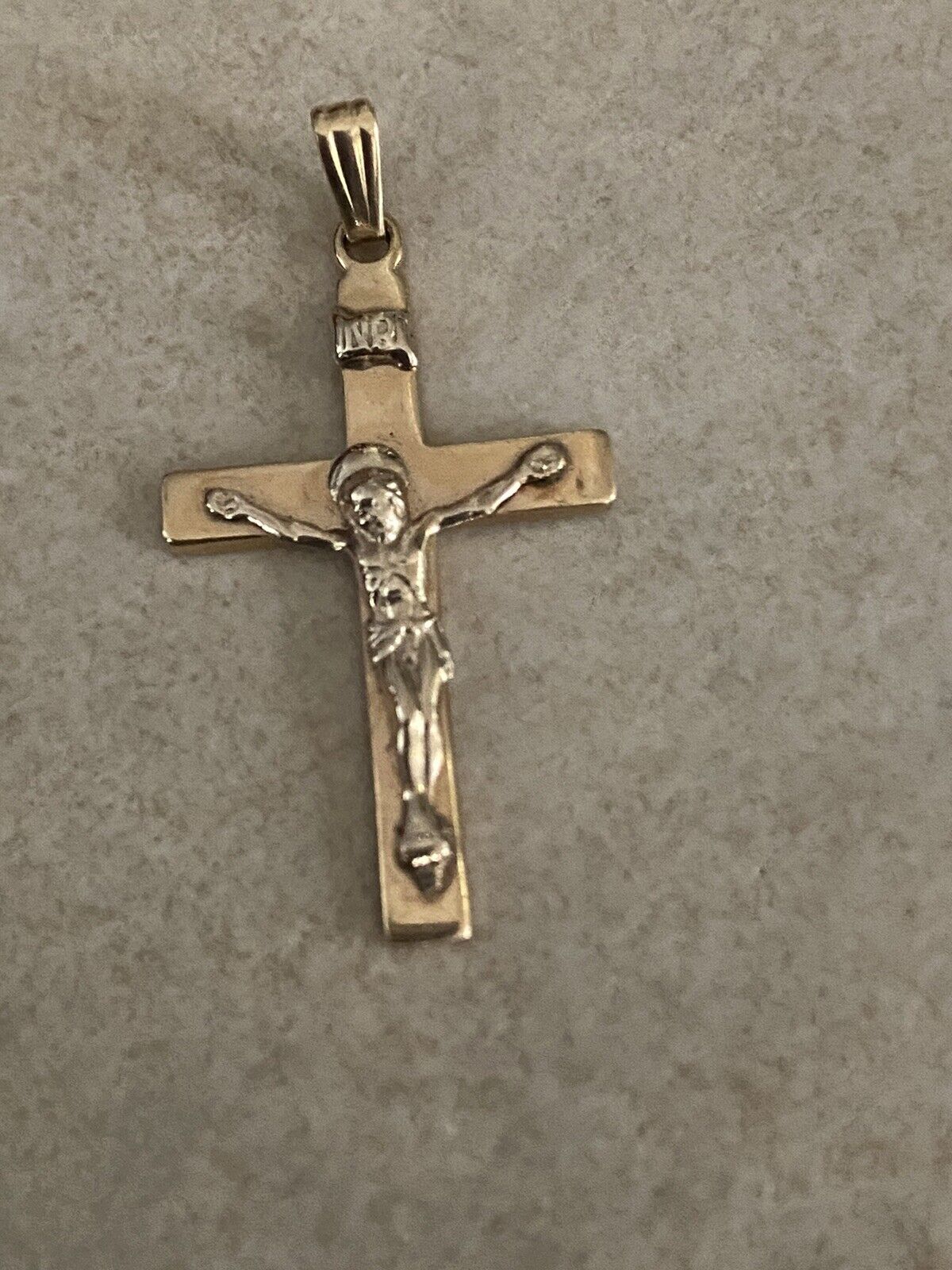 Vtg 14k Yellow Gold Crucifix Charm
