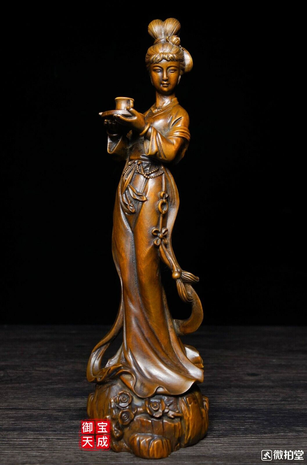 Collect Chinese Boxwood wood Carved Pretty beauty maidservant woman adorn Statue