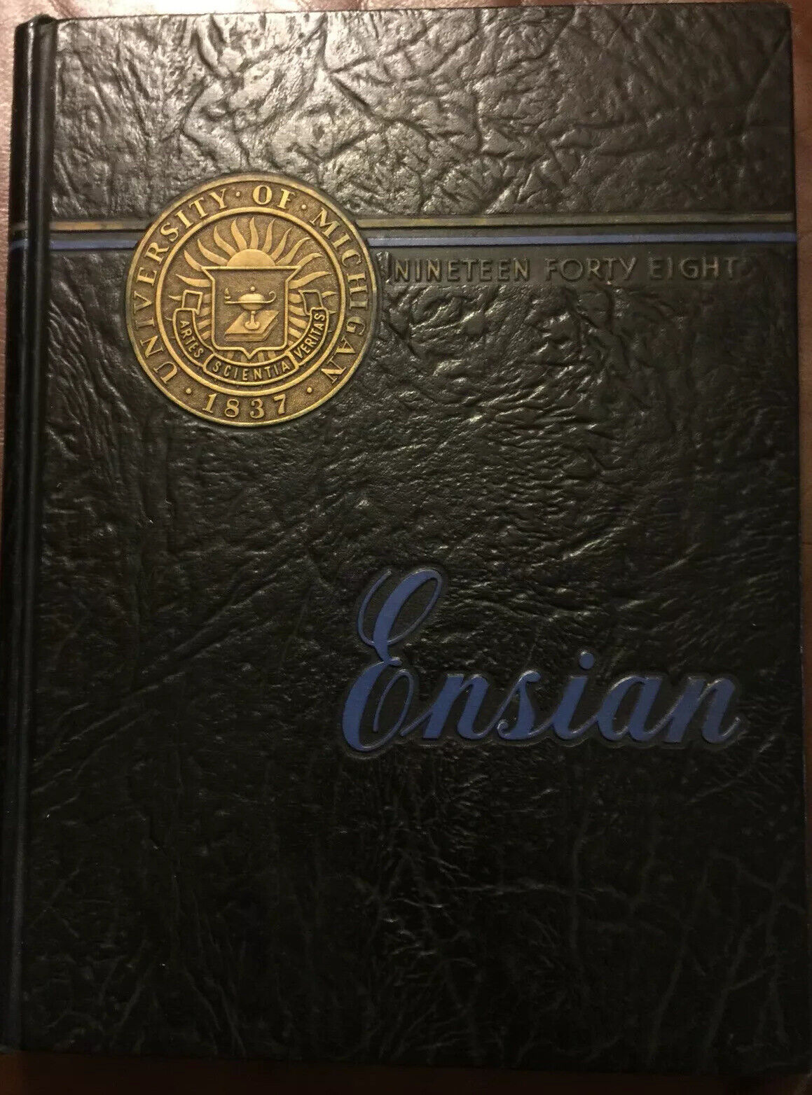 University of Michigan Wolverines 1948 Yearbook Ensian Vol 52 - N/Mint Condition