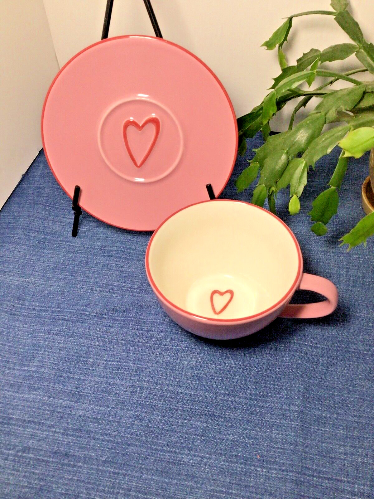 Vintage 2006 Starbucks Coffee Cup Mug Saucer Set Valentine's Day w/ Heart