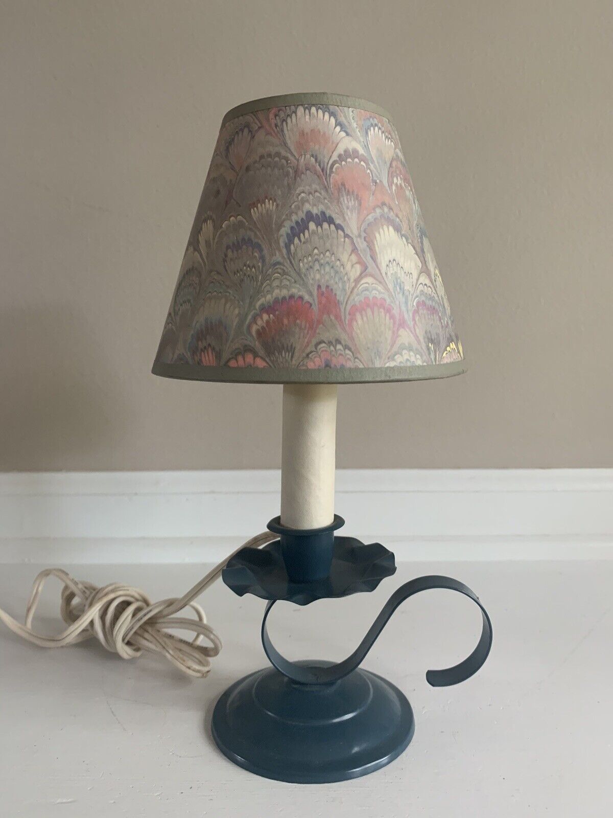 Vintage Finger Grip Candlestick Lamp W/ Pastel Clip In Shade 10”