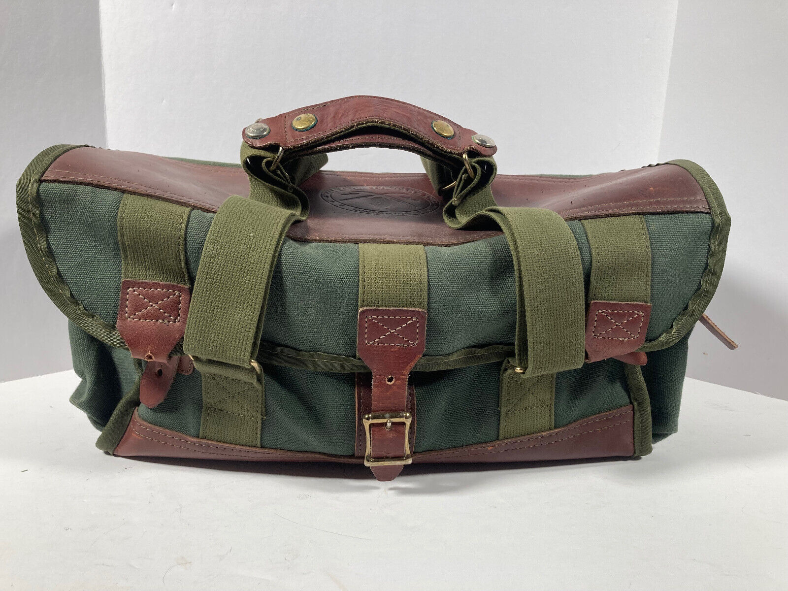 VTG Orvis Green Duck Canvas Leather Camera Bag Small Duffle Carry On 16x8x5\