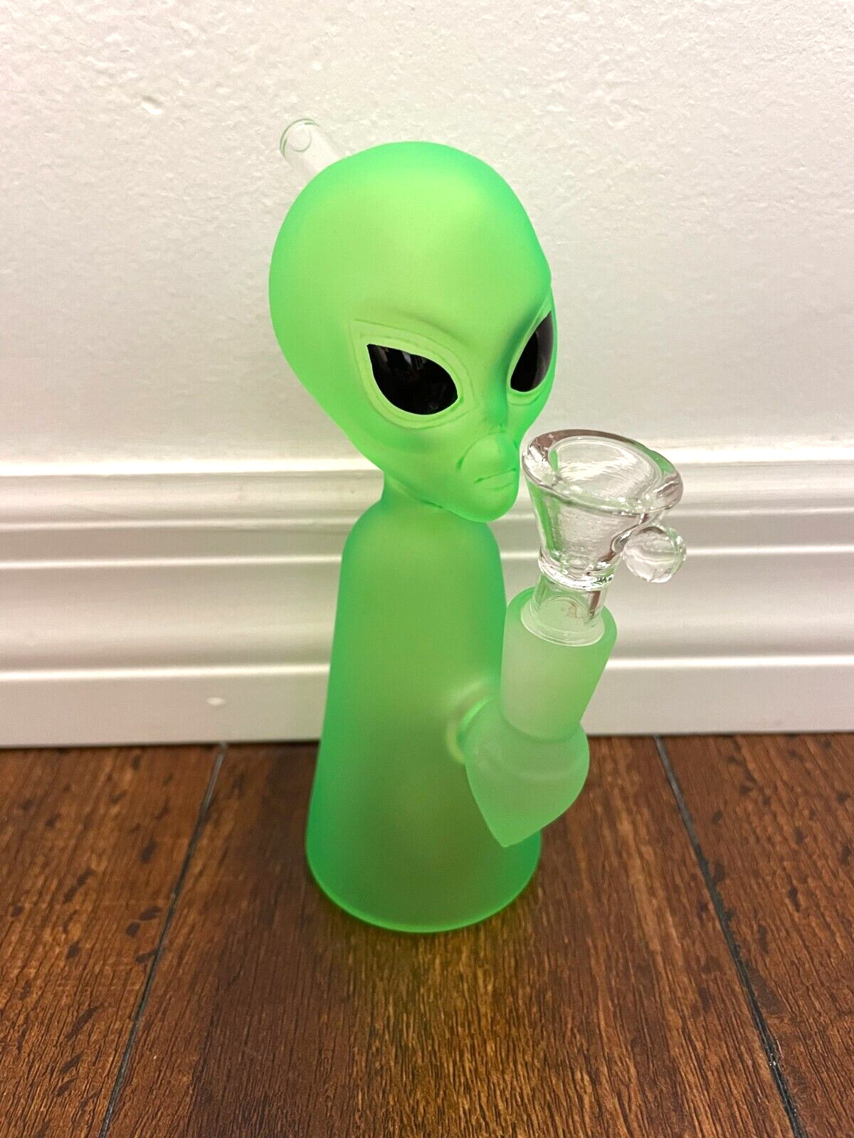 6.5” Premium Glass Water Pipe Alien Neon Green 14mm