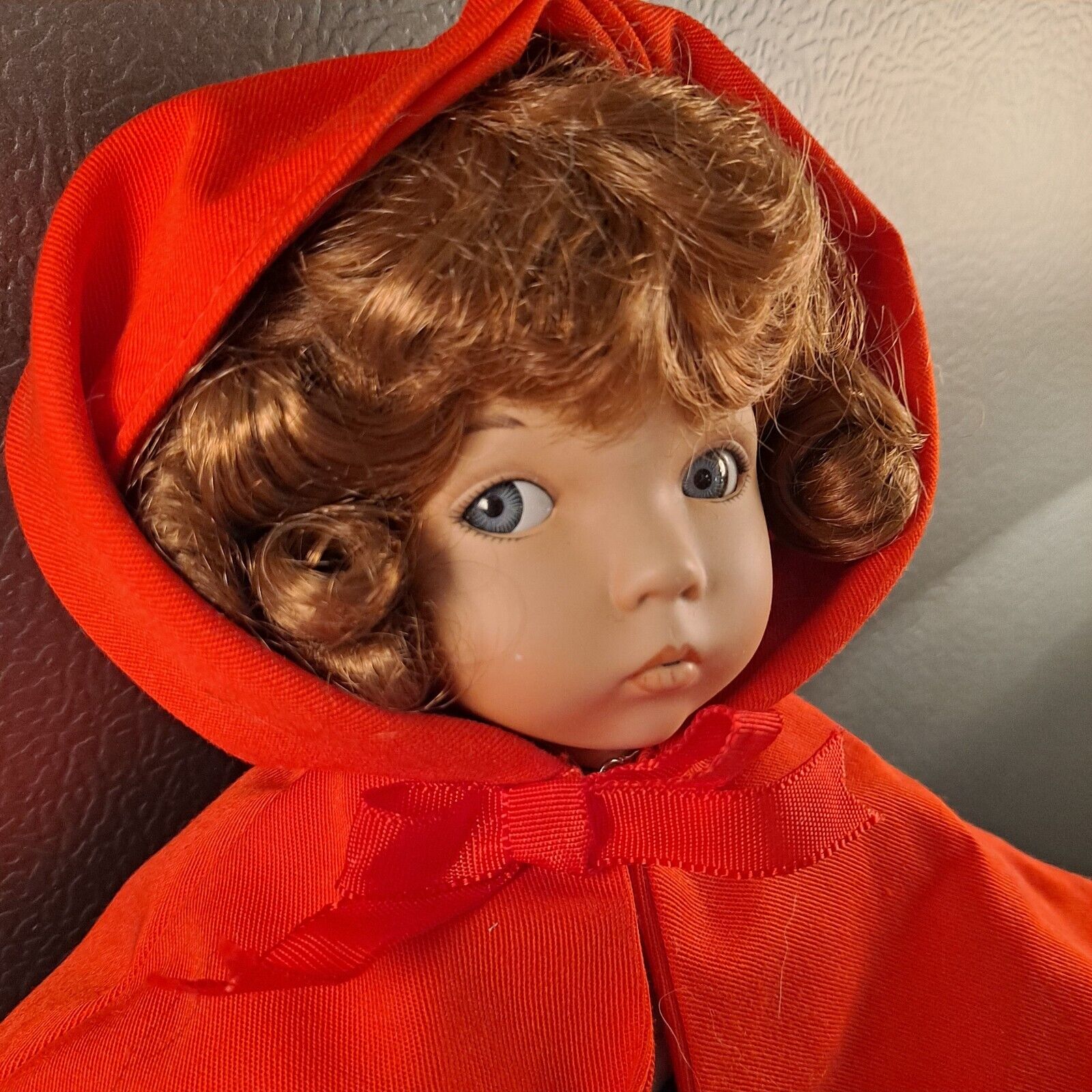 Vtg Porcelain Doll  Little Red Riding Hood Collectible With Certificate Flaw