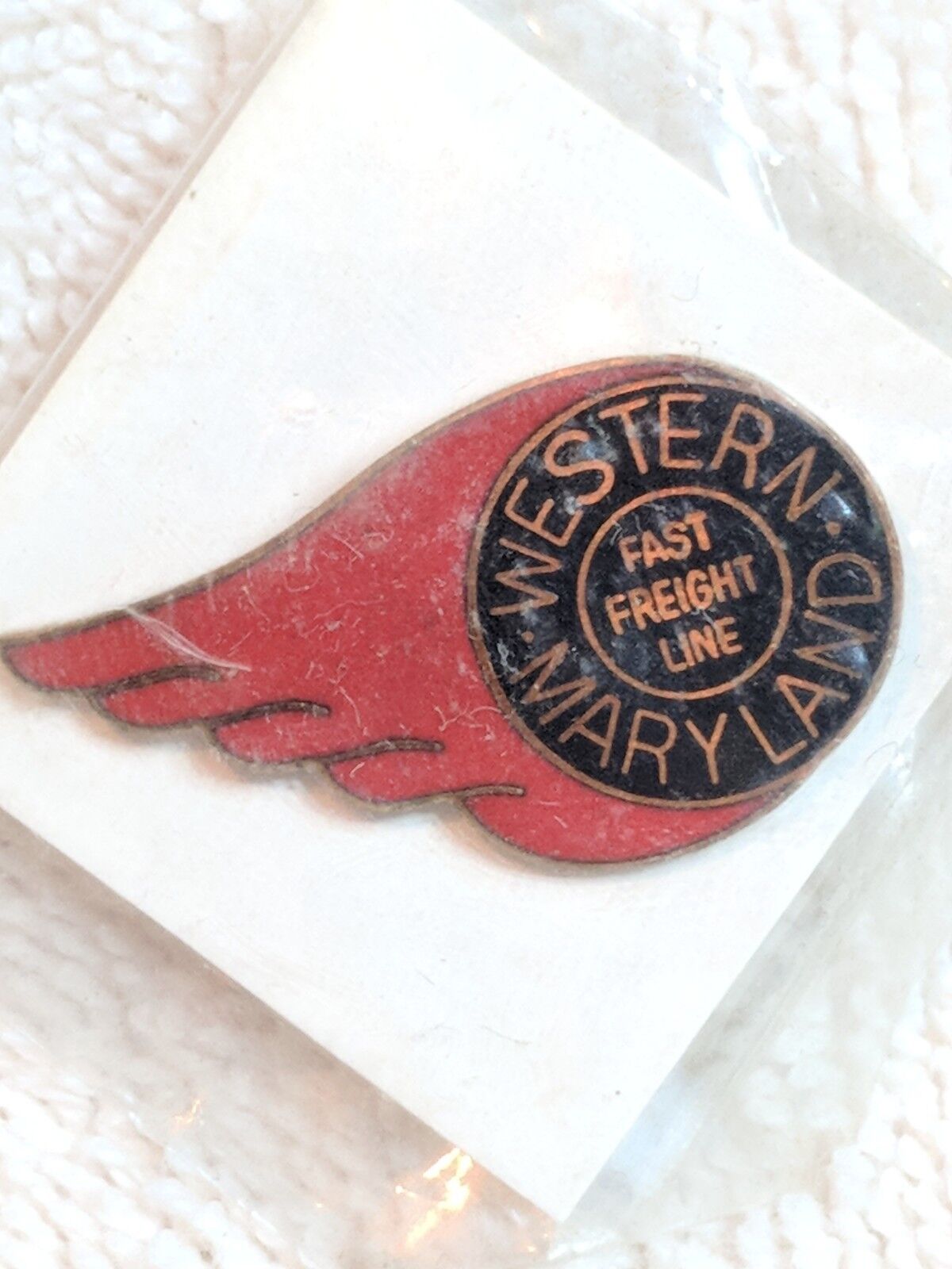 VINTAGE WESTERN MARYLAND FAST FREIGHT LINE TIE TACK LAPEL PIN