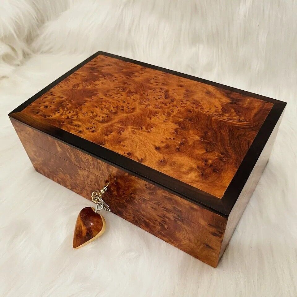 Jewellery wooden box organizer with key thuya wood Keepsake Decorative Box