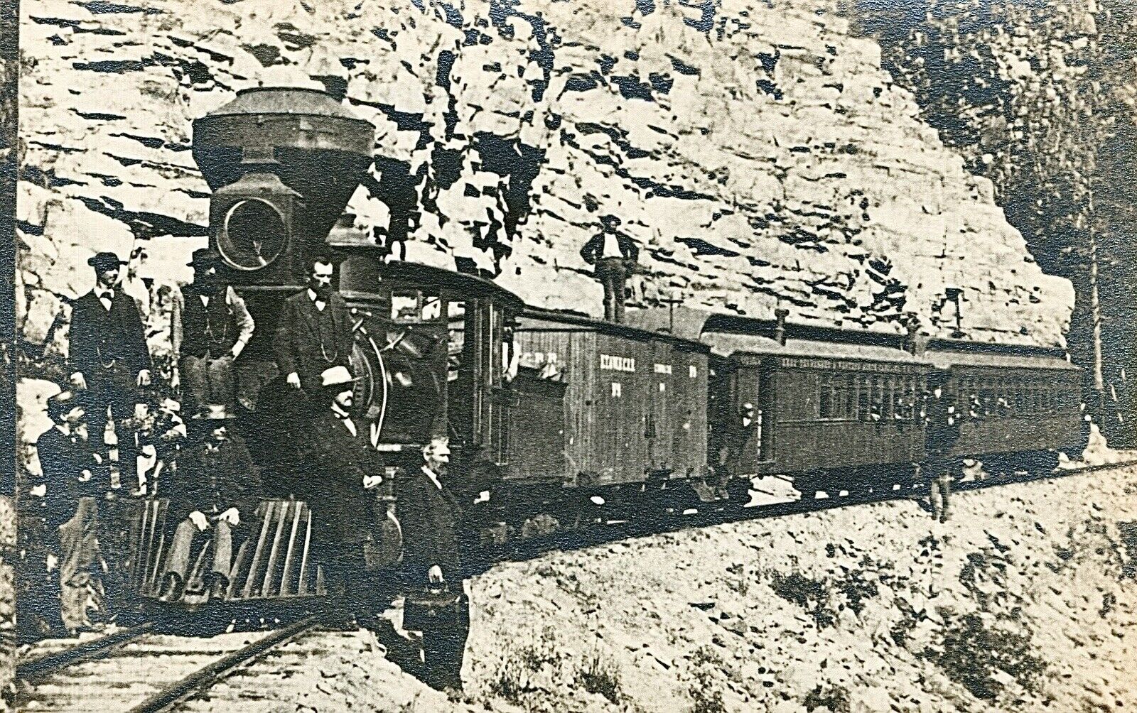 RAILWAY Antique RPPC Locomotive Steam TRAIN c1907 DUPONT Photo Products