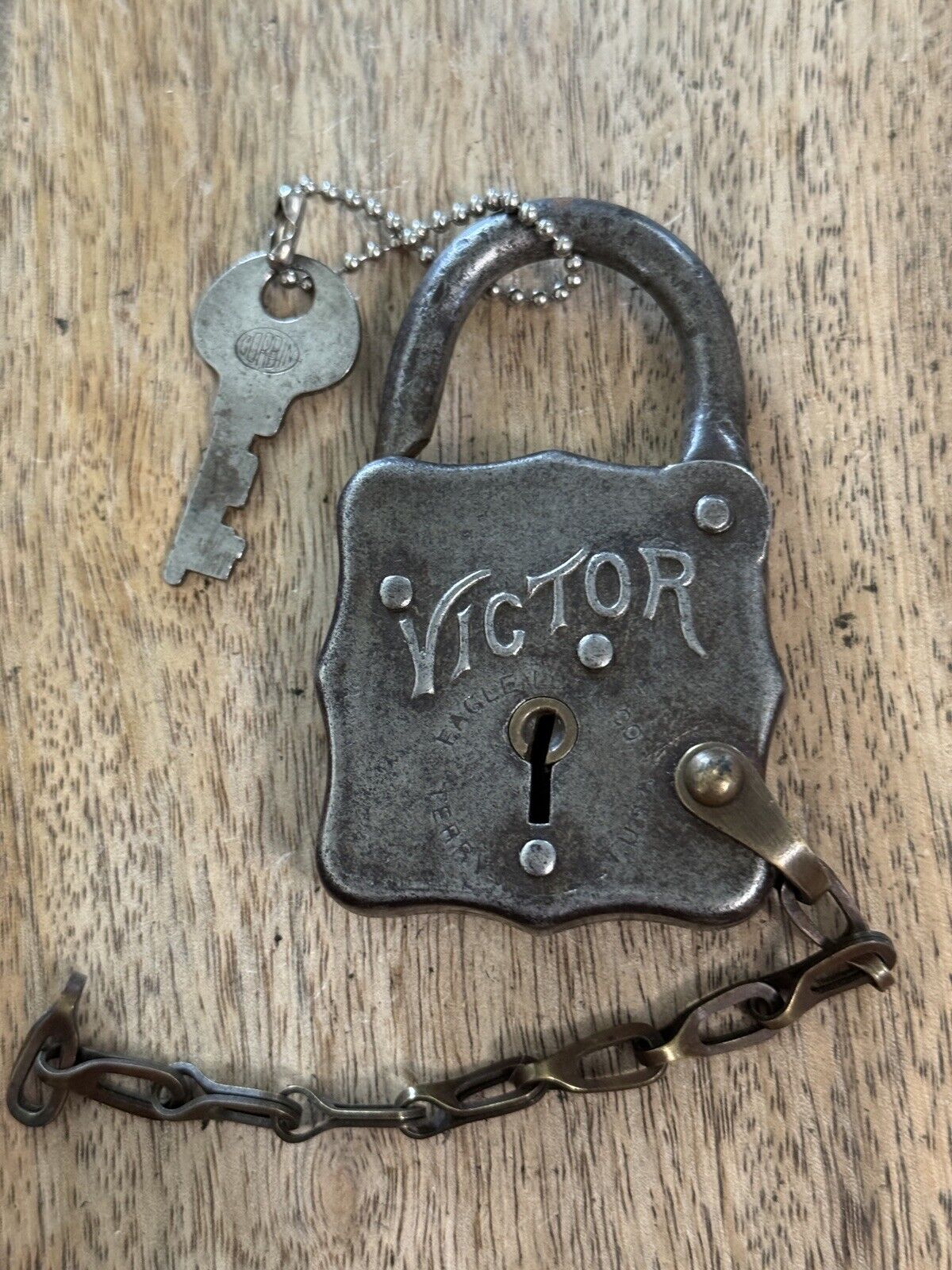Vintage Old Eagle Victor Padlock With Key Lock