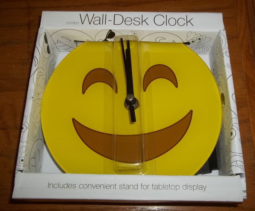 Emoji Combo Wall-Desk Clock NEW