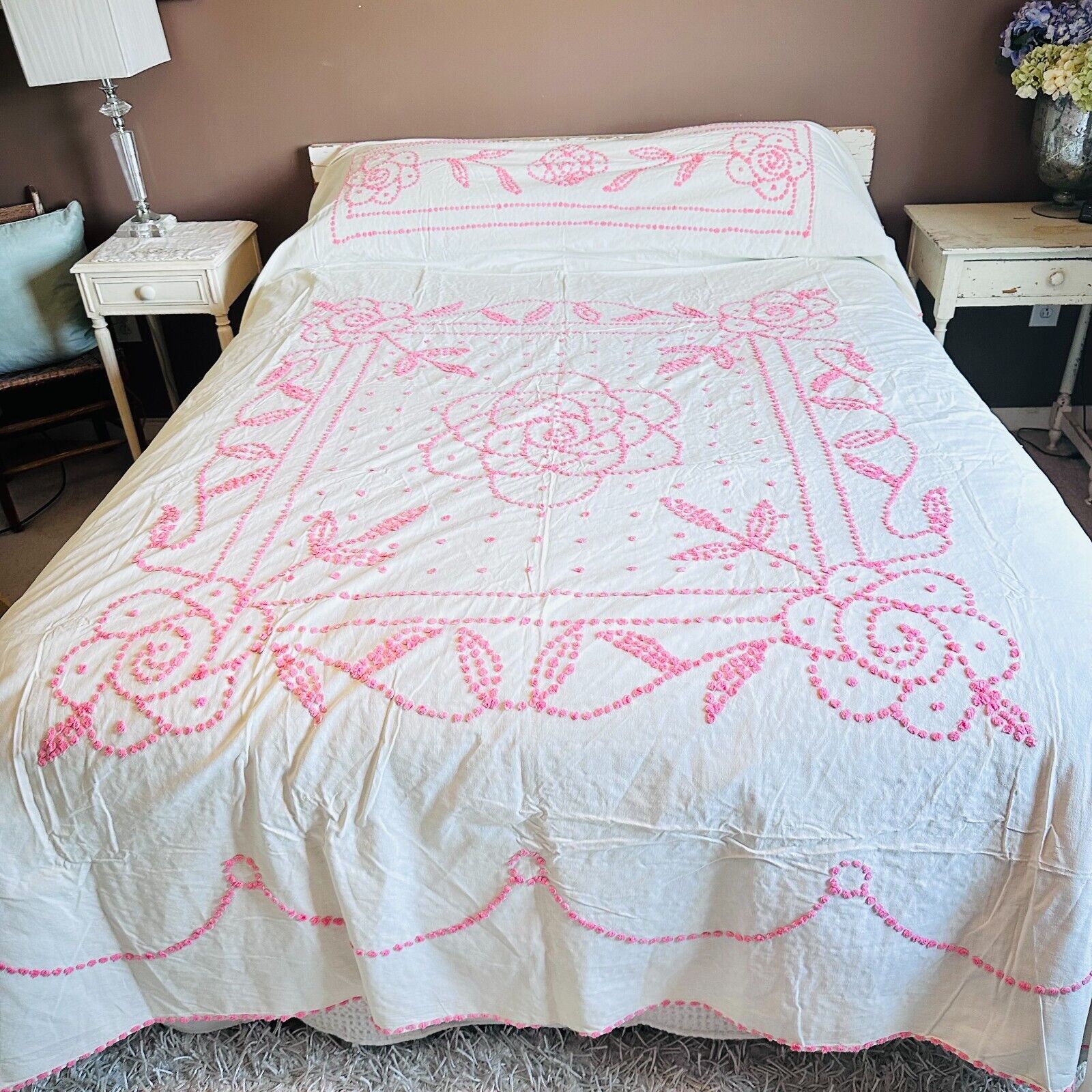 vtg white cotton bedspread pink chenille floral 94
