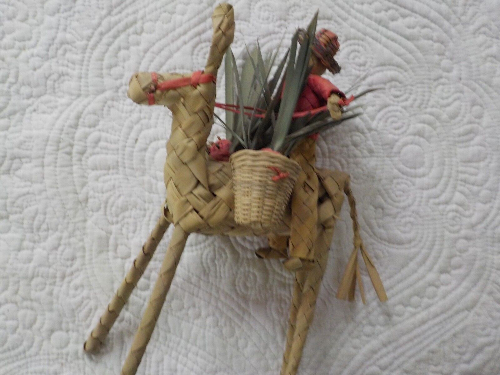 Handmade Vintage Mexican Straw Palm Leaf Folk Art Agave farmer 12\