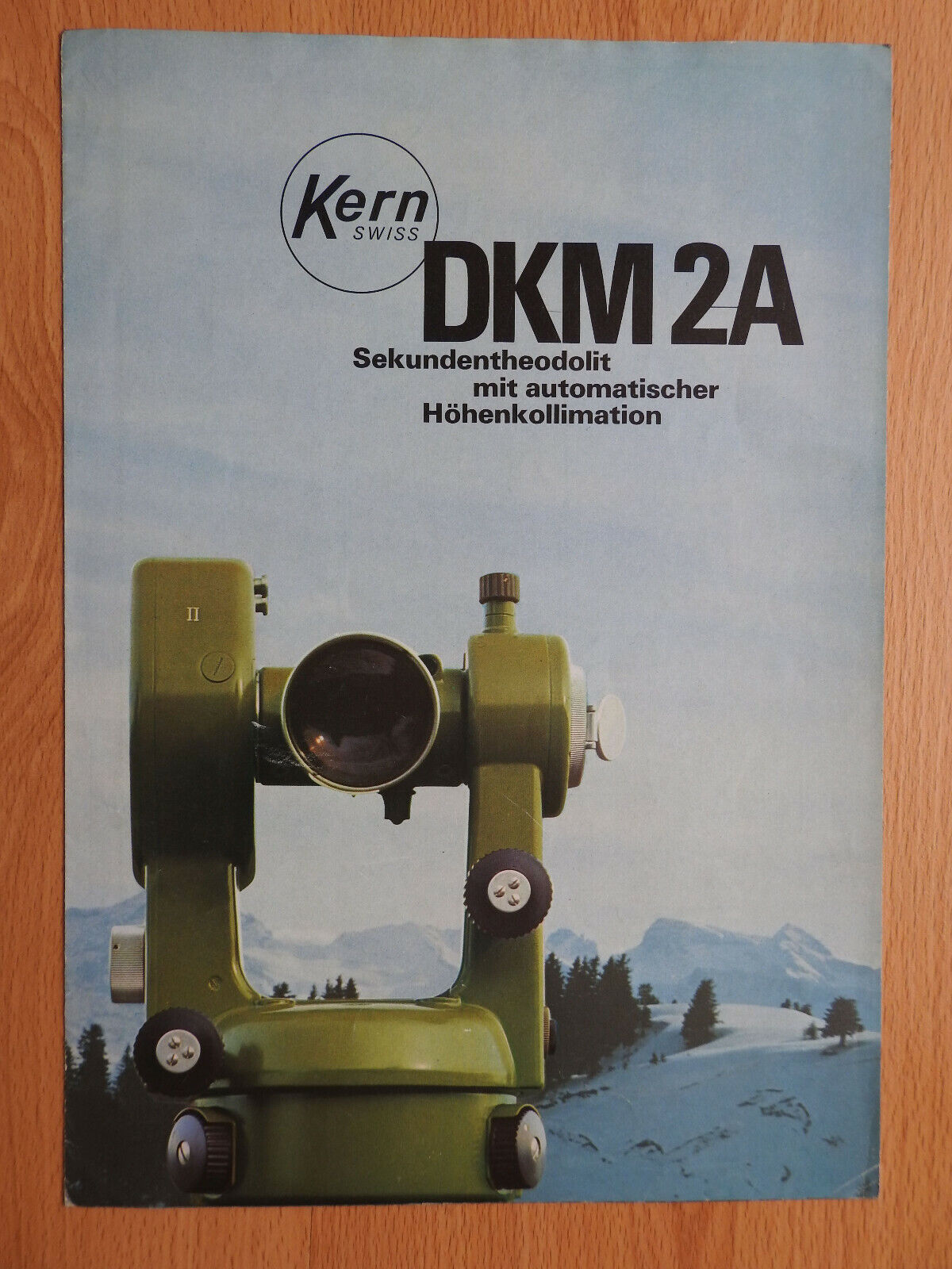 KERN SWISS DKM2-A Theodolite Surveying Brochure Leaflet 1980 German Vintage 