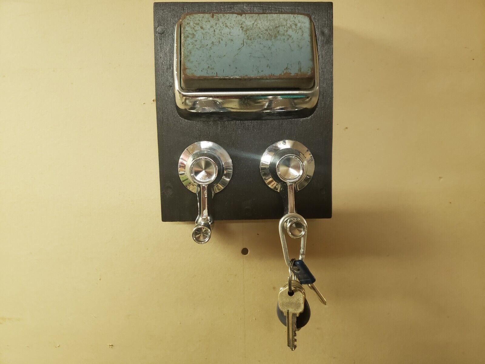 Vintage Ford Key Rack