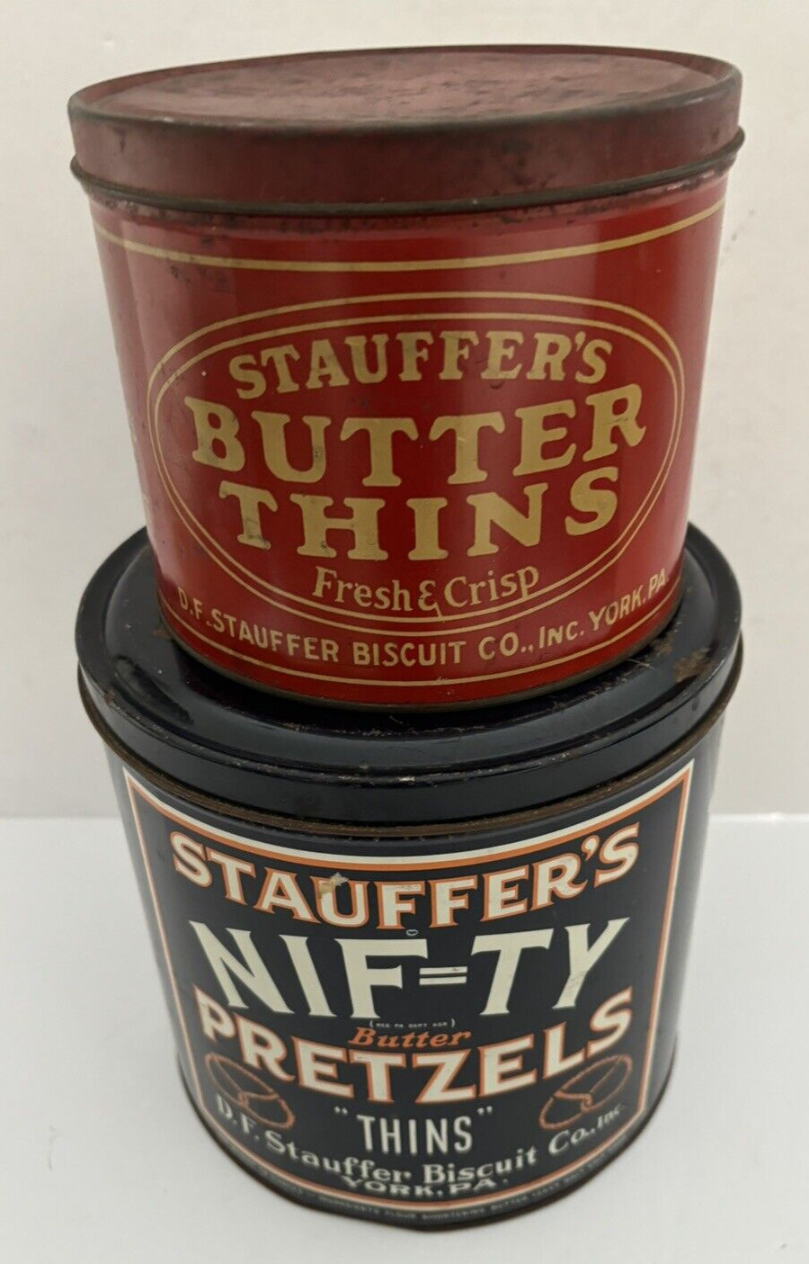 Lot of 2 Vintage Stauffers Pretzel Tins (NIF=TY Butter & Butter Thin)