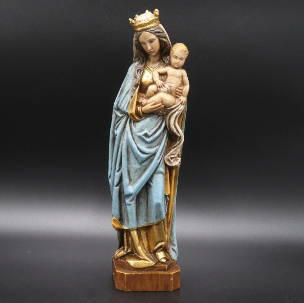 Timeless Beauty Vintage Mary with Jesus Statue - A Cherished Religious Treasure