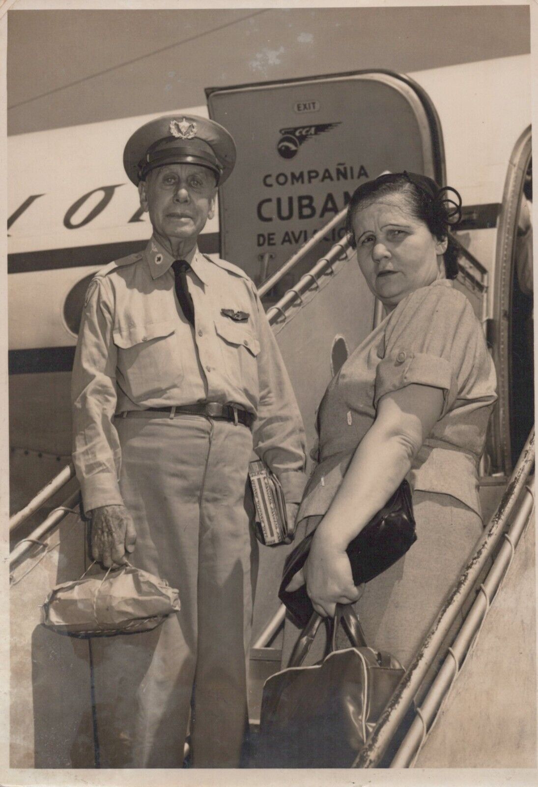CUBA CUBANA AIRLINES PILOT DOMINGO ROSILLO 1953 ORIGINAL Vintage Photo 431