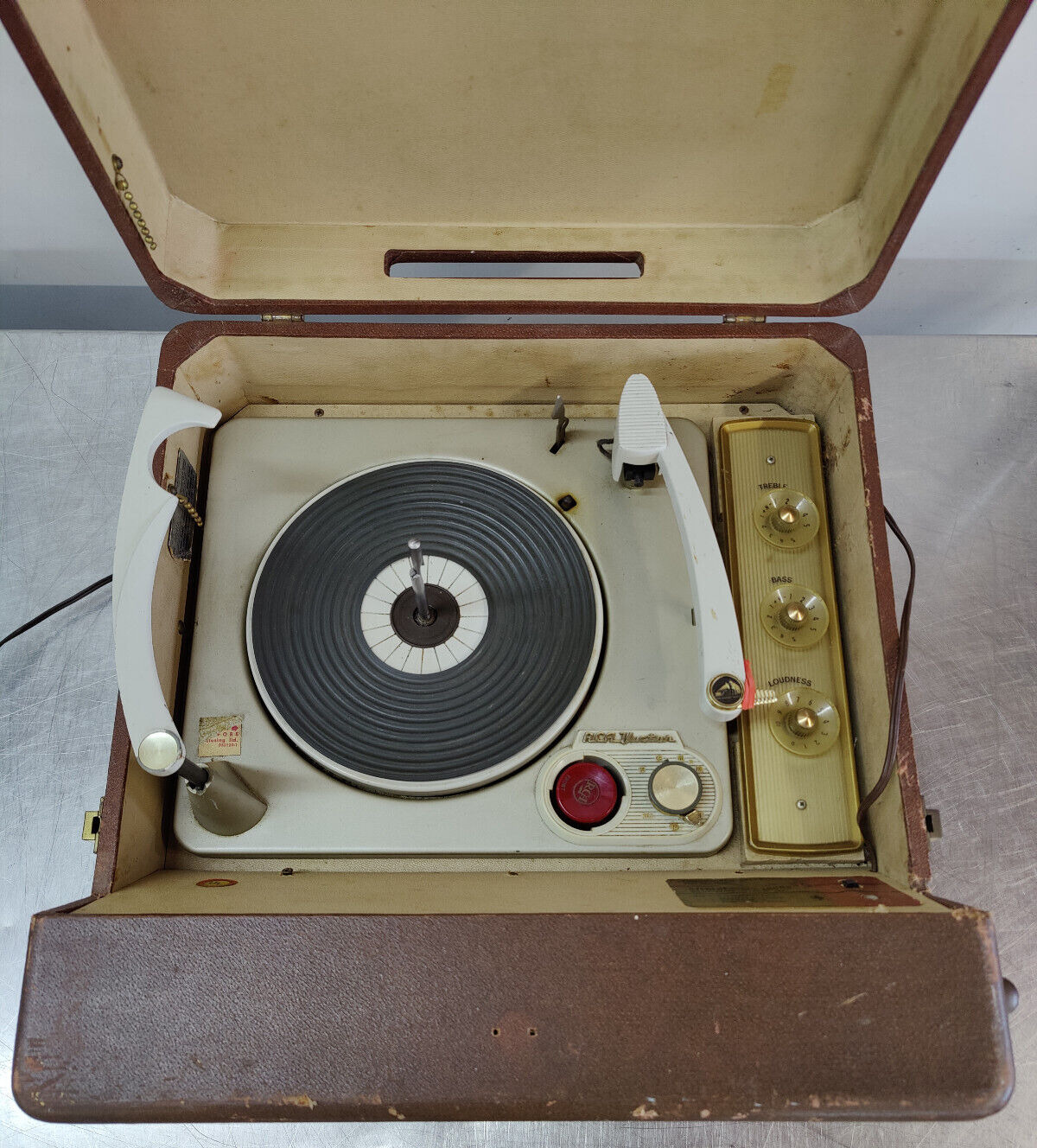 Vintage RCA Victor Orthophonic High Fidelity 4 Speed Turntable / Record Player