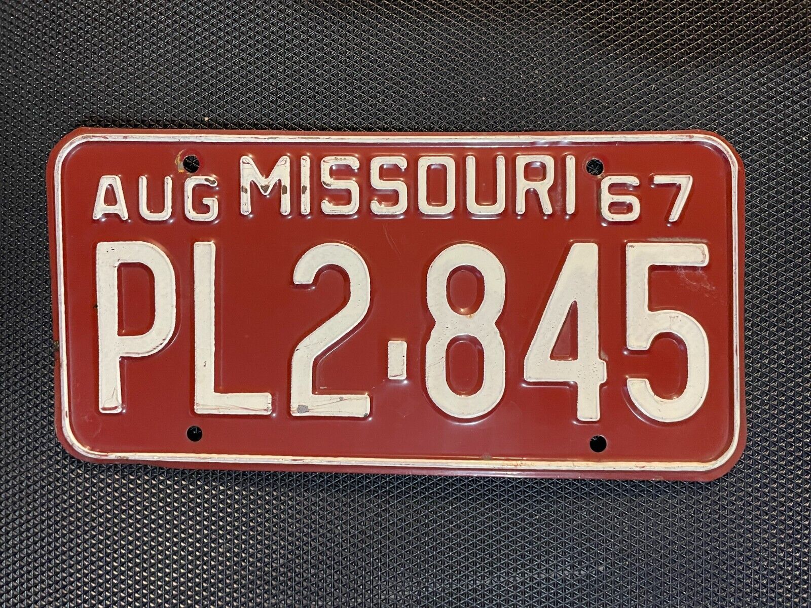 MISSOURI LICENSE PLATE 1967 AUGUST PL2 845