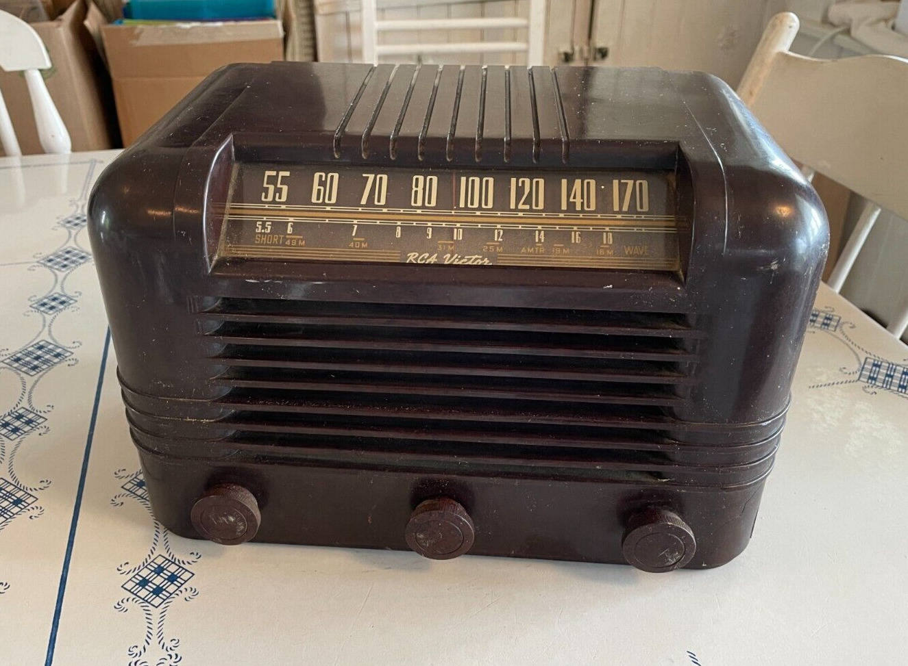 ⭐️ Vintage RCA Victor Bakelite Tube Radio Model 56X11 Antique 1940’s