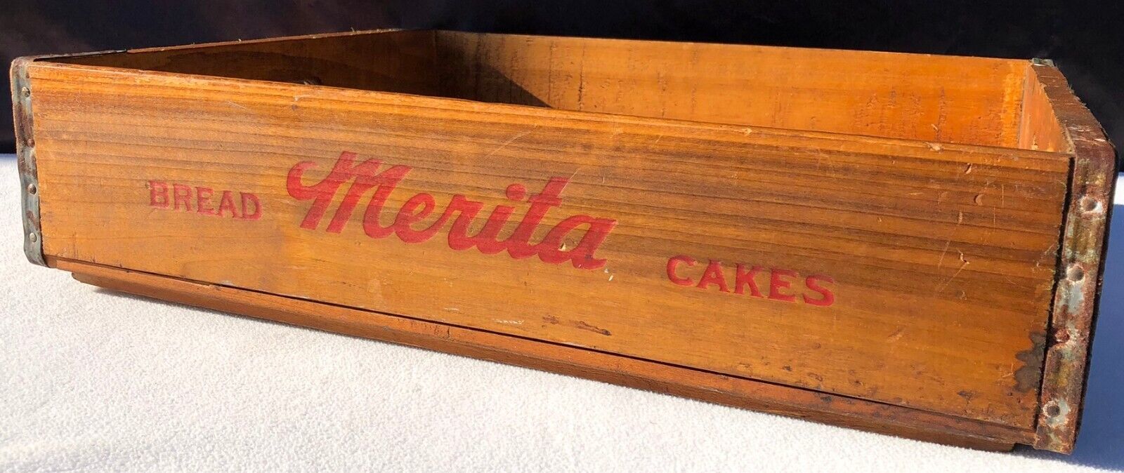 VINTAGE 1960's MERITA BREAD ADVERTISING Bread Cake Wood Crate - Charlotte, NC