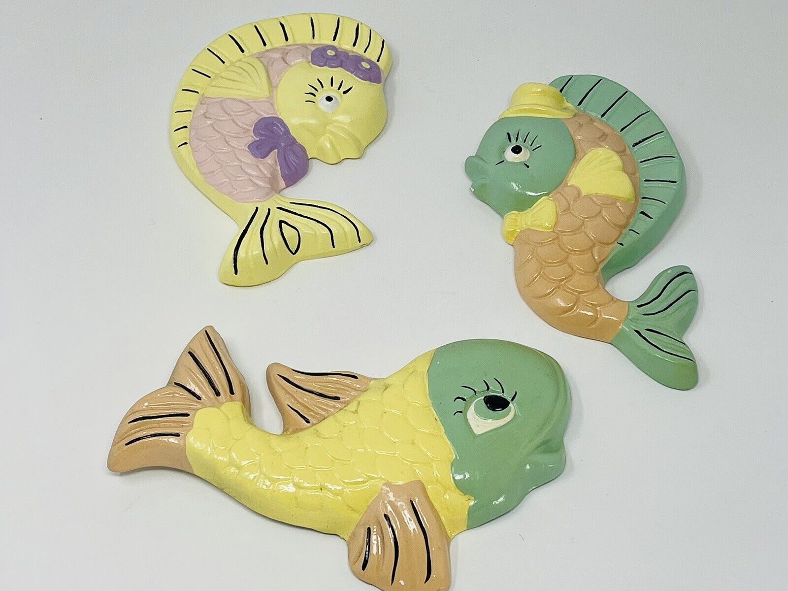 3 Vintage Kitschy Fish Grouping Goldfish Chalkware Wall Decor Decoration Plaques